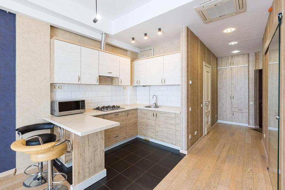 Цехова 1 Apartman Lviv Kültér fotó